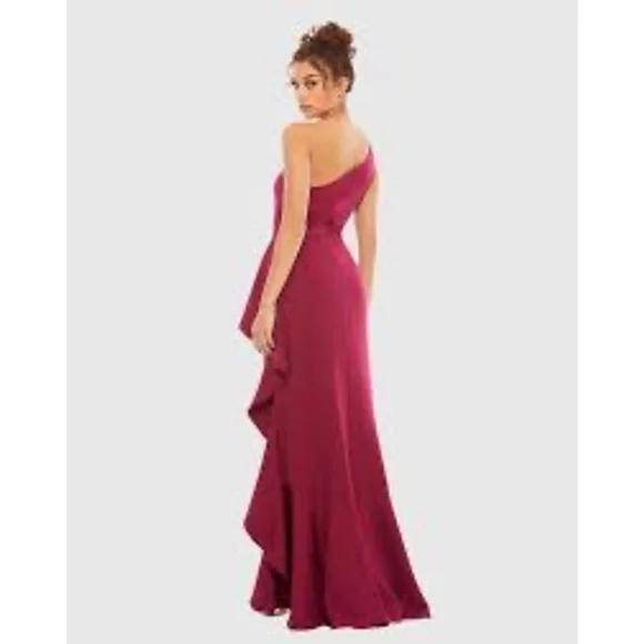 Women's Mac Duggal One Shoulder Ruffle High-Low Dress in Burgundy, Size 4 - Picture 3 of 7